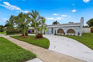 6510 Scott St, Hollywood, FL 33024, Sold 01/22/25