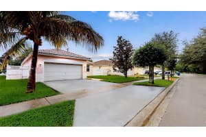 2761 SW 88th Ave, Miramar, FL 33025, Sold 12/13/24