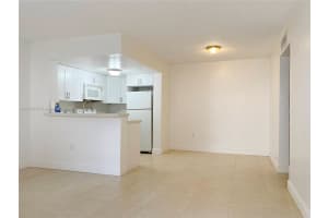670 Nw 85th Pl 11-108 Miami, FL 33126 - MLS#A11673673