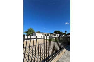 19611 NW 7th Ave, Miami, FL 33169, Sold 01/07/25