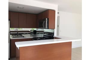 3101 SW 27th Ave APT 305, Miami, FL 33133, Sold 02/14/25