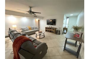16009 Kingsmoor Way, Miami Lakes, FL 33014, Sold 02/21/25