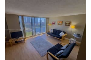 290 174th St APT 1615, Sunny Isles Beach, FL 33160, Sold 01/31/25