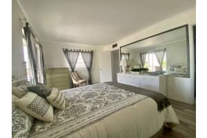 706 Flanders Dr o 706, Delray Beach, FL 33484, Sold 05/01/25