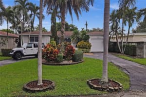 1310 NE 174th St, North Miami Beach, FL 33162, Sold 01/21/25