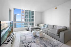 300 S Biscayne Blvd t 2106, Miami, FL 33131, Sold 11/22/24