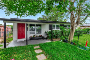 813 SW 11th Ave, Delray Beach, FL 33444, Sold 02/04/25