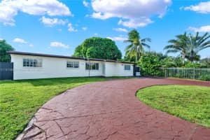 19220 NW 37th Ave, Miami Gardens, FL 33056, Sold 12/11/24