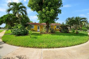 4400 NW 30th Ct, Lauderdale Lakes, FL 33313, Sold 11/07/24