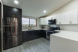 8230 NW 191st St # 26-H, Hialeah, FL 33015, Sold 11/25/24
