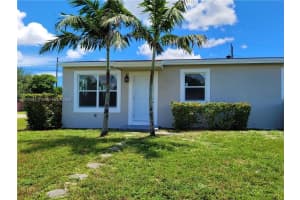 641 N 69th Way, Hollywood, FL 33024, Sold 02/04/25