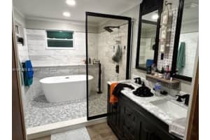 330 N Granja St, Clewiston, FL 33440, - MLS#A11673972