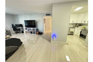 7915 SW 86th St APT 729, Miami, FL 33143, Sold 02/18/25