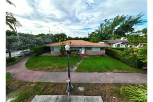 1300 Marseille Dr, Miami Beach, FL 33141, - MLS#A11674378