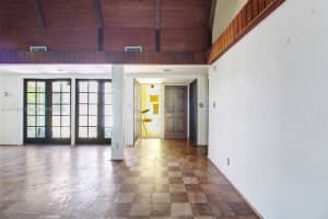 5201 Yellow Pine Ln, Tamarac, FL 33319, Sold 12/20/24