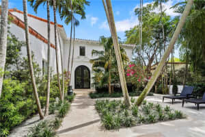 Fix an addres, 5147 N Bay Rd, Miami Beach, FL 33140, Sold 11/12/24