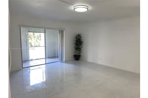 218 NE 12th Ave APT 107, Hallandale Beach, FL 33009, Sold 03/31/25