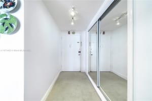 1408 Brickell Bay Dr APT 1415, Miami, FL 33131, Sold 08/12/25