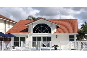 10546 NW 51st St, Doral, FL 33178, Sold 01/03/25