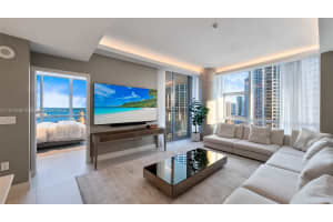 851 NE 1st Ave #2411, Miami, FL 33130, Sold 03/21/25