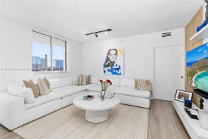 18800 NE 29th Ave APT 514, Aventura, FL 33180, Sold 04/09/25