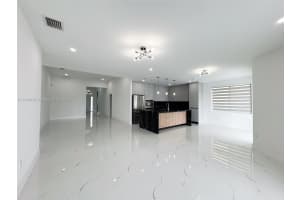 15543 SW 39th St, Miami, FL 33185, Sold 12/20/24