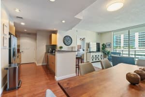1060 Brickell Ave APT 1803, Miami, FL 33131, Sold 12/09/24