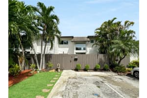 11337 SW 71st St, Miami, FL 33173, Sold 11/20/24