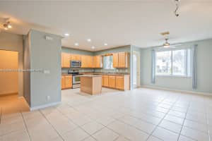 3057 N Evergreen Cir, Boynton Beach, FL 33426, Sold 12/03/24