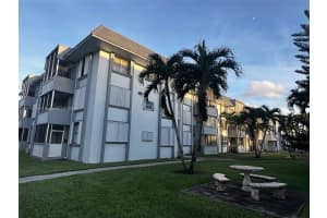 6701 NW 169th St APT B203, Hialeah, FL 33015, Sold 06/23/25