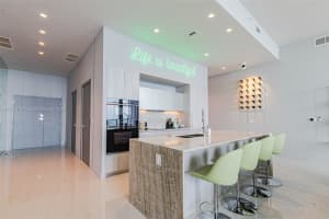 480 NE 31st St, Miami, FL 33137, Sold 04/08/25