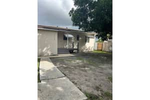 1472 NW 41st St, Miami, FL 33142, Sold 01/09/25