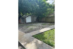 1472 NW 41st St, Miami, FL 33142, Sold 01/09/25
