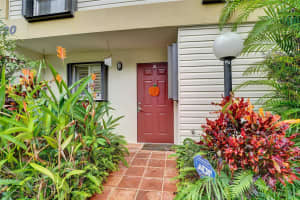 3320 Simms St #11B, Hollywood, FL 33021, Sold 12/10/24