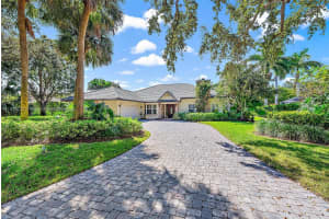 18433 SE Heritage Dr, Tequesta, FL 33469, Sold 02/27/25