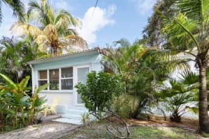 157 NW 88th St, El Portal, FL 33150, Sold 12/17/24