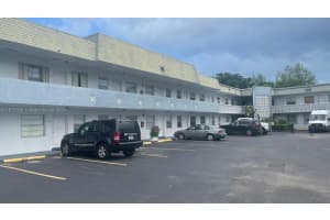 1860 Venice Park Dr APT 105, North Miami, FL 33181, Sold 04/16/25