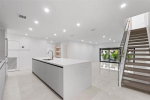 15316 Loch Isle Dr E, Miami Lakes, FL 33014, Sold 05/20/25