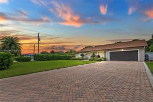 18540 SW 61st Ct, Southwest Ranches, FL 33332, Sold 11/08/24