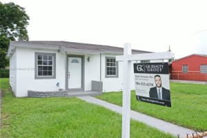 15401 NW 29th Ct, Miami Gardens, FL 33054, Sold 01/30/25