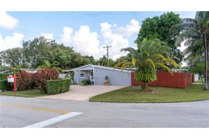 6780 Cleveland St, Hollywood, FL 33024, Sold 02/14/25
