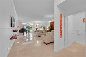 4050 Palmetto Trail, Weston, FL 33331, Sold 01/02/25