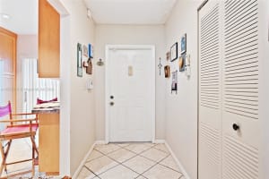 9254 Wedgewood Ln, Tamarac, FL 33321, Sold 11/21/24