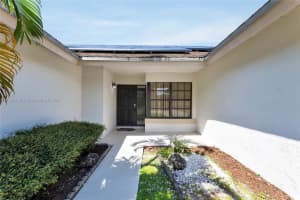 8695 SW 58th St, Cooper City, FL 33328, Sold 11/25/24