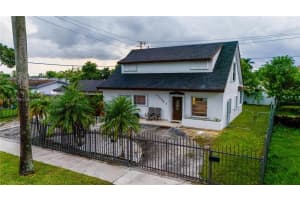 17830 SW 112th Ave, Miami, FL 33189, Sold 01/17/25