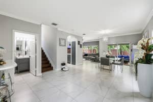 239 SE 31st Terrace, Homestead, FL 33033, Sold 12/12/24