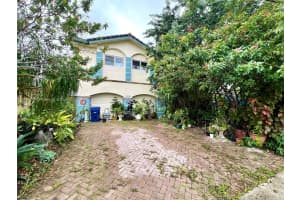 14848 SW 180th St, Miami, FL 33187, Sold 01/31/25
