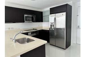 90 SW 3rd St APT 3501, Miami, FL 33130, Sold 12/20/24
