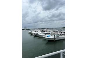 7904 West Dr 111, North Bay Village