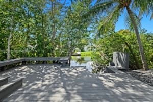 2340 NE 194th St, Miami, FL 33180, - MLS#A11676058